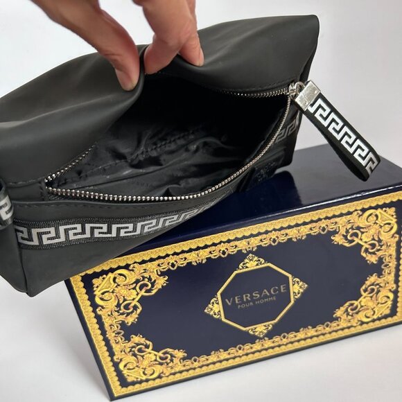 Versace Pouch Dopp Kit Toiletries Travel Bag Perfumes Box Makeup Cosmetics New - Picture 14 of 14